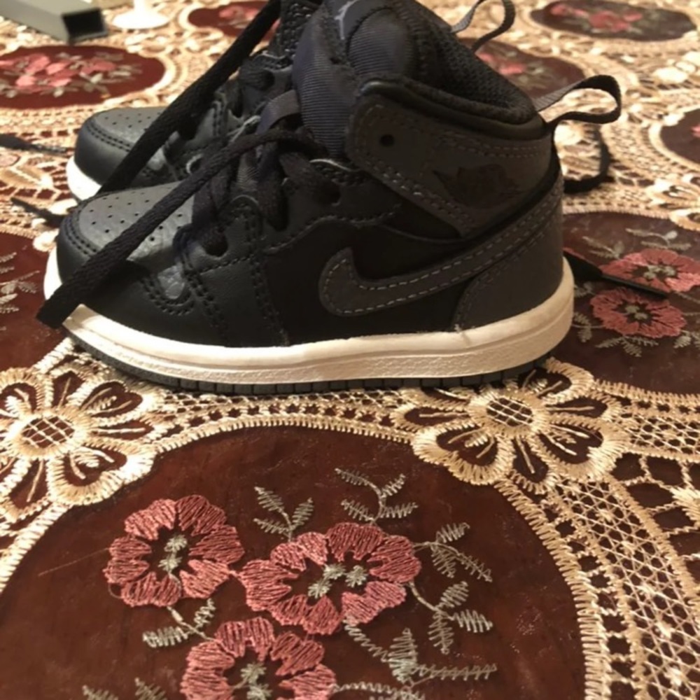 Jordan1 SOLD❗️❗️❗️❗️ - Picture 9 of 11